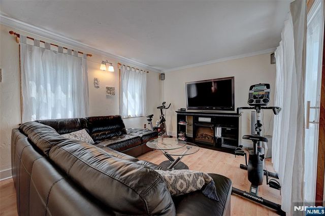 13 Hazel Avenue, Livingston, NJ 07039