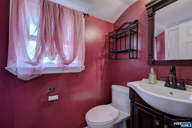 13 Hazel Avenue, Livingston, NJ 07039