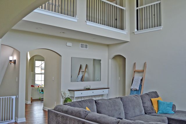 13366 Waterleaf Drive, St. John, IN 46373