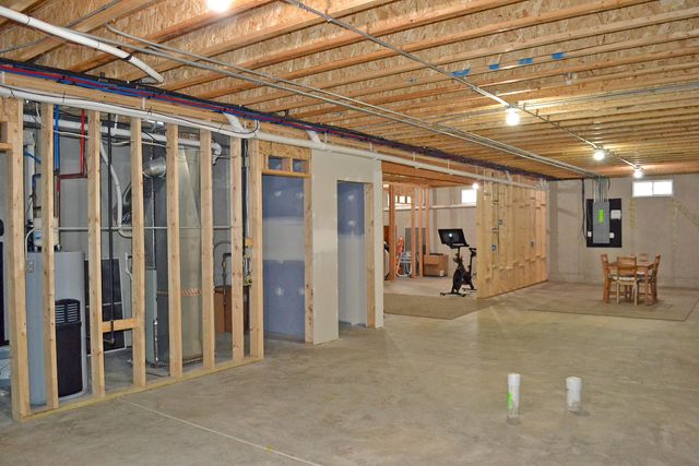 13366 Waterleaf Drive, St. John, IN 46373