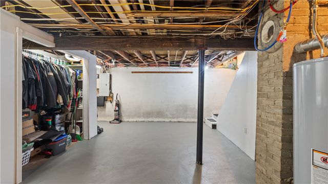 250 Benefit Street, Pawtucket, RI 02861
