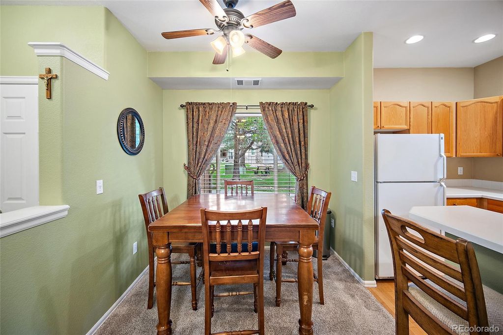 Image 5 of property listing at 8400 S Upham Way F22, Littleton, CO 80128