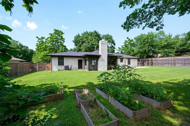 1805 Greenwood Road, Mckinney, TX 75069