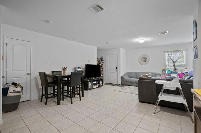 28612 Rantoul Court, Huntsville, TX 77320