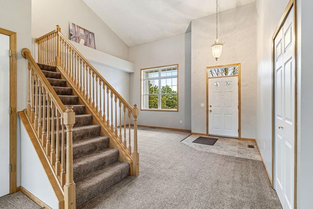 14351 Bentley Way, Rosemount, MN 55068