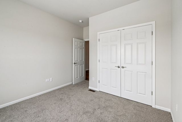 353 N Aspen Drive, Cortland, IL 60112