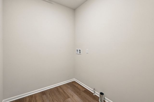 353 N Aspen Drive, Cortland, IL 60112