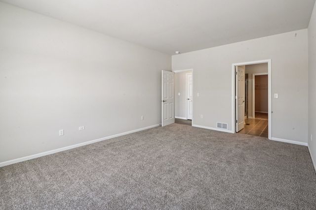 353 N Aspen Drive, Cortland, IL 60112