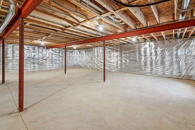 353 N Aspen Drive, Cortland, IL 60112