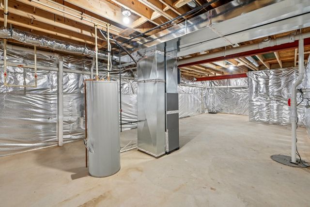 353 N Aspen Drive, Cortland, IL 60112