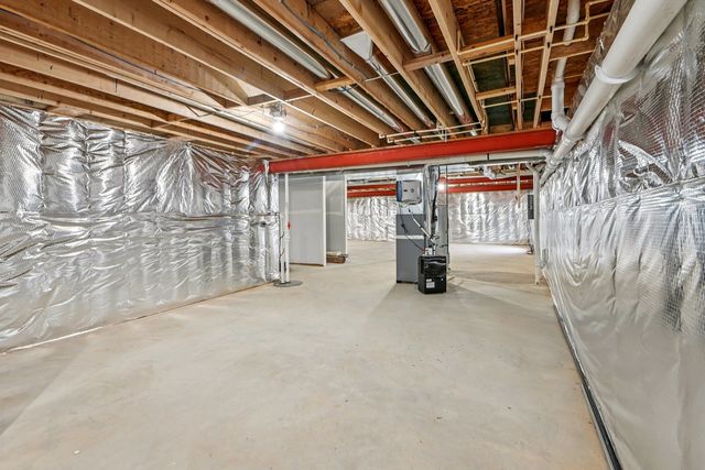 353 N Aspen Drive, Cortland, IL 60112