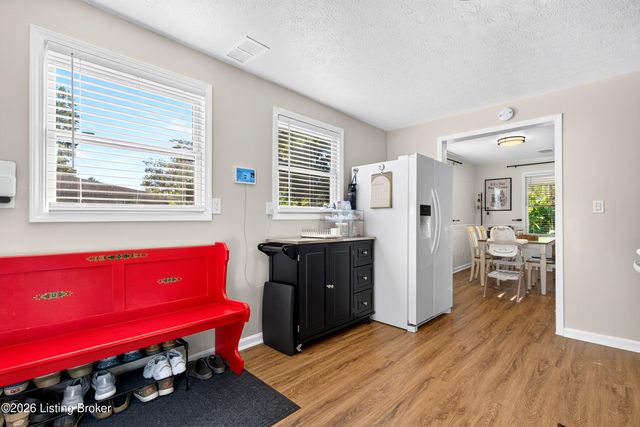 4509 Ash Ave, Louisville, KY 40258