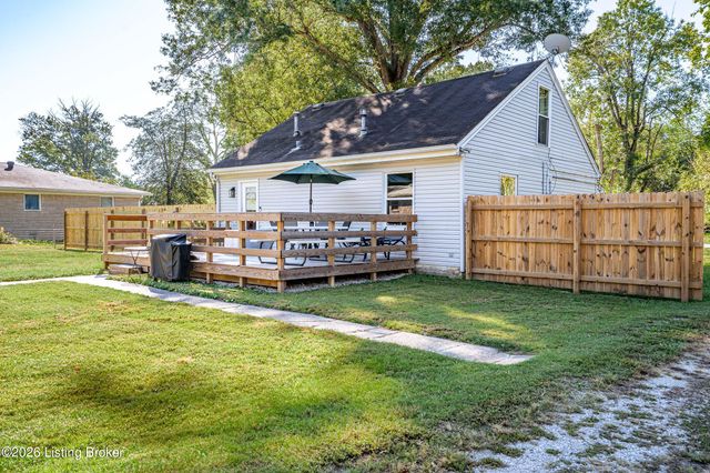 4509 Ash Ave, Louisville, KY 40258
