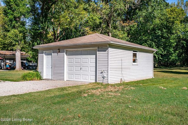 4509 Ash Ave, Louisville, KY 40258