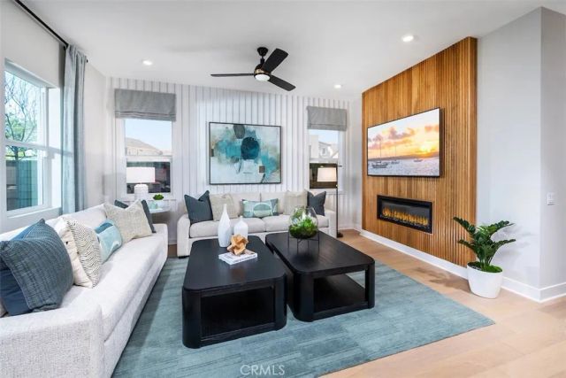 201 Briar Moon, Irvine, CA 92618