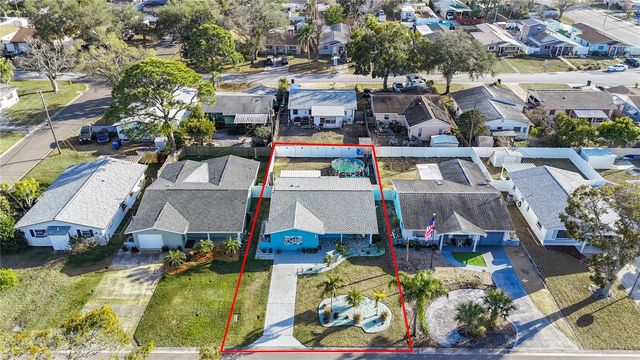 5718 18TH AVENUE N, St Petersburg, FL 33710