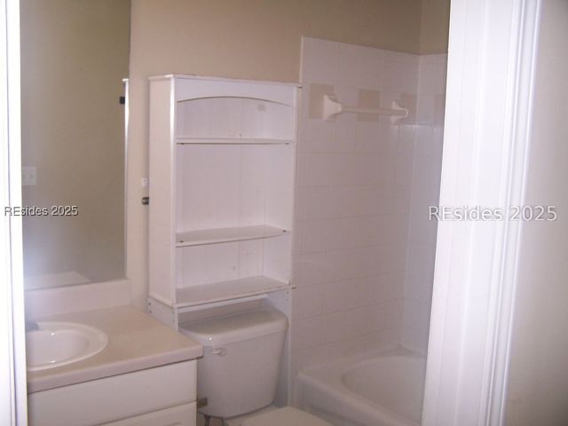 100 Kensington Blvd Apt 913, Bluffton, SC 29910