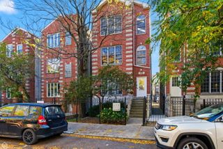 1447 W Walton Street 3, Chicago, IL 60622