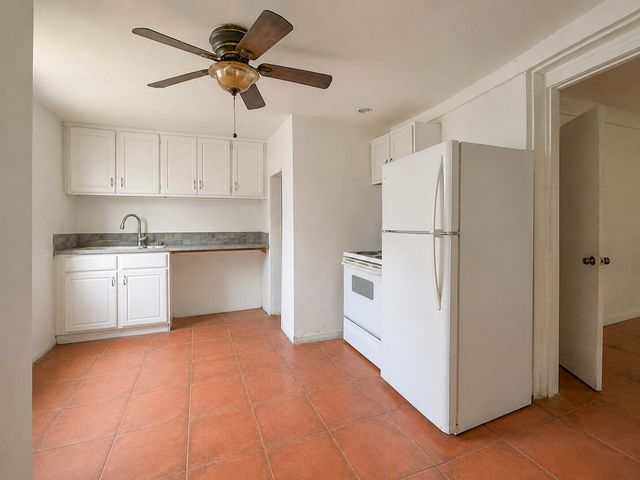 6142 SW 40th Court, Miramar, FL 33023