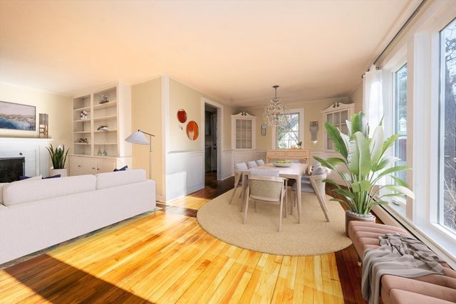 54 Murphy Rd, Barnstable, MA 02601