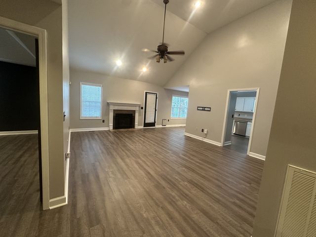 109 Lakeside Ct, Hermitage, TN 37076