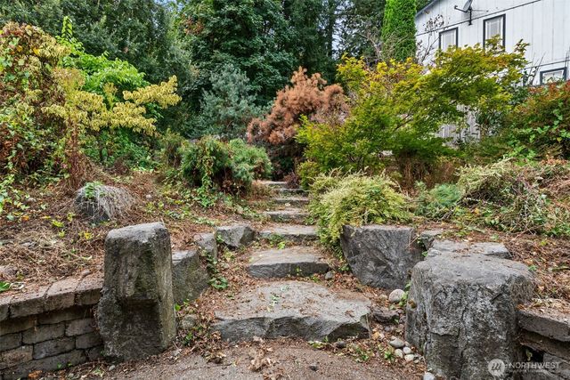 627 Bates Street SW, Tumwater, WA 98512
