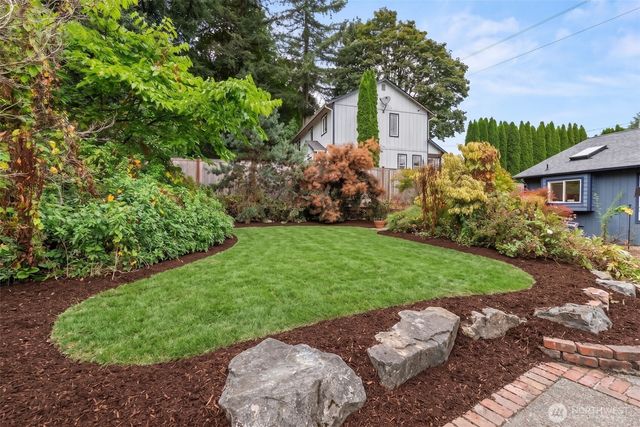 627 Bates Street SW, Tumwater, WA 98512