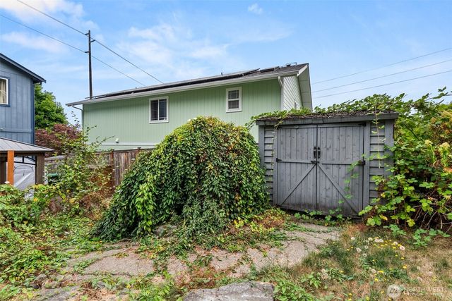 627 Bates Street SW, Tumwater, WA 98512