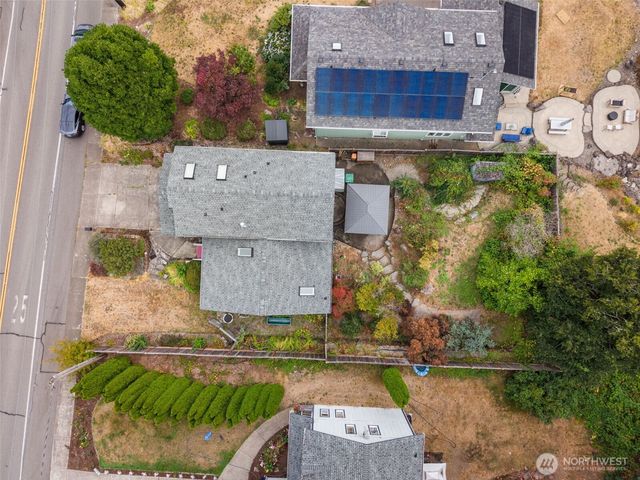 627 Bates Street SW, Tumwater, WA 98512