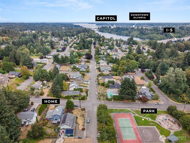627 Bates Street SW, Tumwater, WA 98512