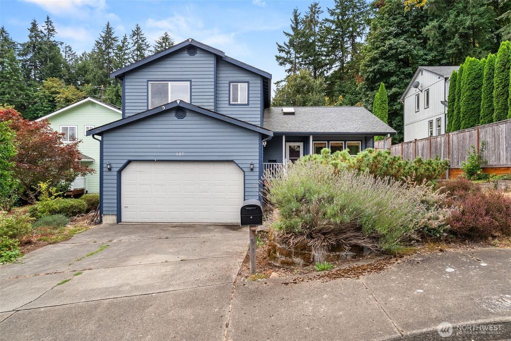 627 Bates Street SW, Tumwater, WA 98512