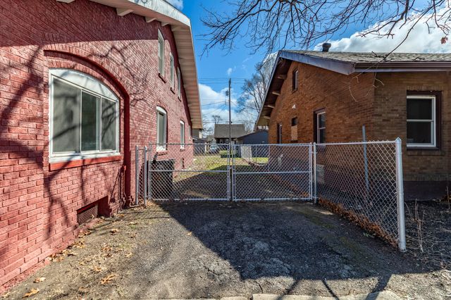 743 Buchanan Street, Gary, IN 46402