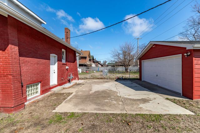 743 Buchanan Street, Gary, IN 46402