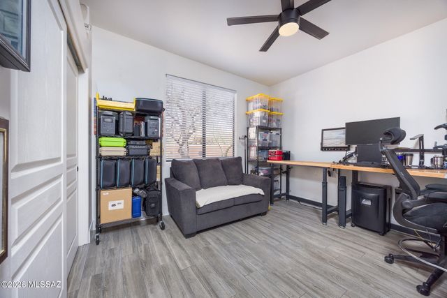 13714 E Placita Copechi, Vail, AZ 85641