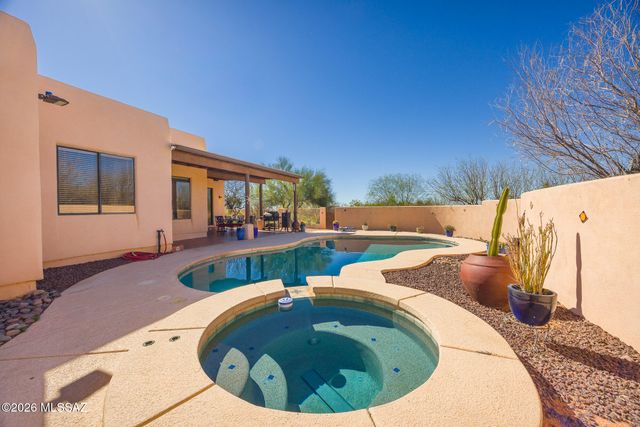 13714 E Placita Copechi, Vail, AZ 85641