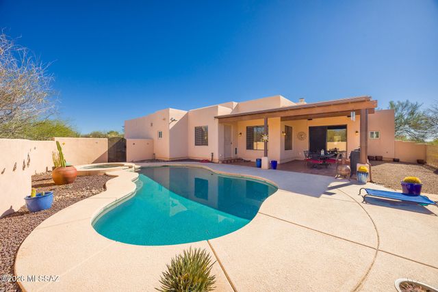 13714 E Placita Copechi, Vail, AZ 85641