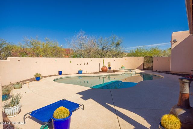 13714 E Placita Copechi, Vail, AZ 85641