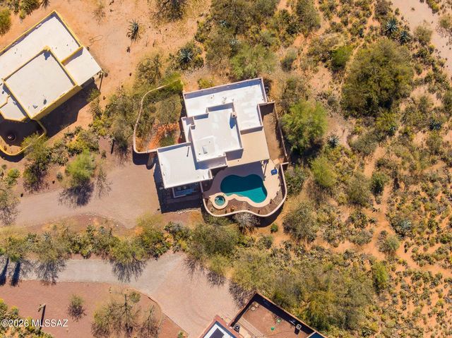 13714 E Placita Copechi, Vail, AZ 85641