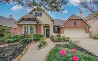 814 Hollington Way, Sugar Land, TX 77479