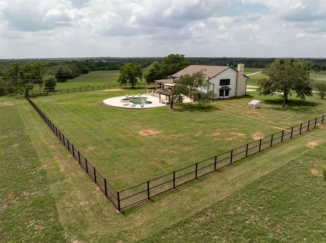 187 N Cedar Creek DR, Cedar Creek, TX 78612