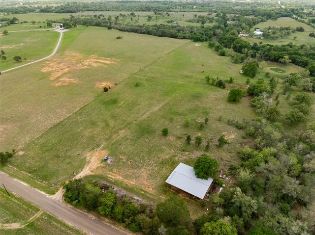 187 N Cedar Creek DR, Cedar Creek, TX 78612