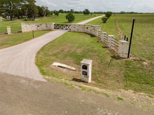 187 N Cedar Creek DR, Cedar Creek, TX 78612