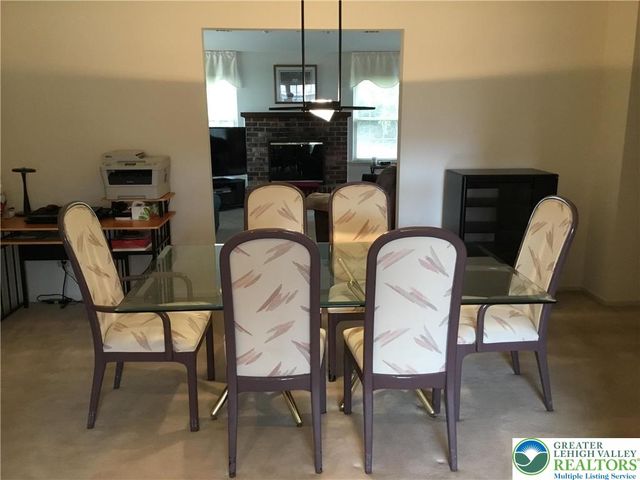 3605 Chalmette Road, South Whitehall Twp, PA 18104