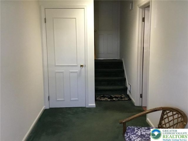 3605 Chalmette Road, South Whitehall Twp, PA 18104