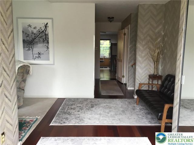 3605 Chalmette Road, South Whitehall Twp, PA 18104