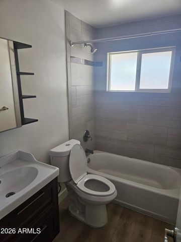 521 W MARYLAND Avenue 3, Phoenix, AZ 85013