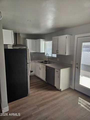 521 W MARYLAND Avenue 3, Phoenix, AZ 85013