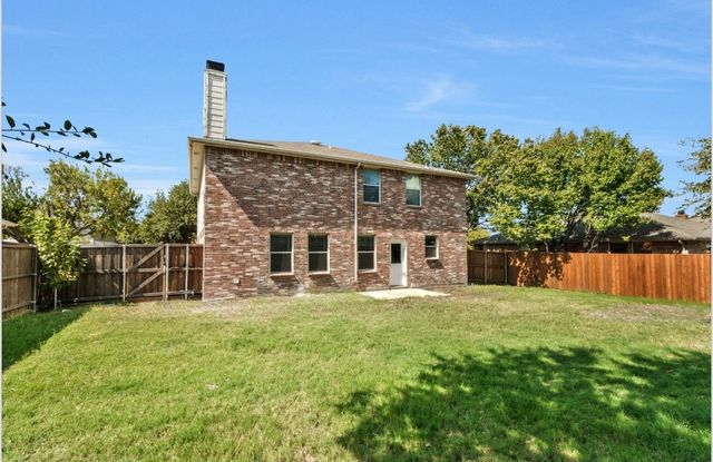 2613 S Wavecrest Court, Little Elm, TX 75068