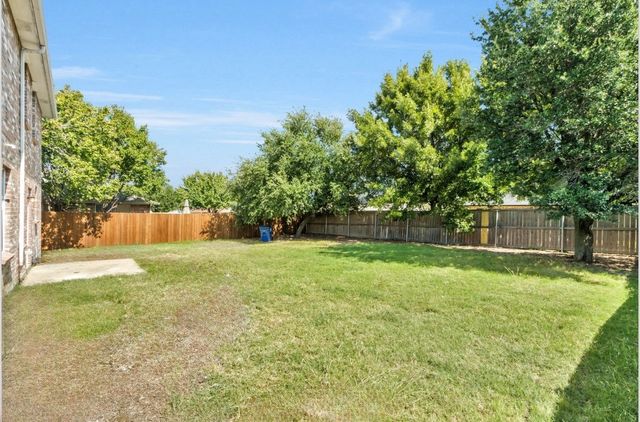 2613 S Wavecrest Court, Little Elm, TX 75068