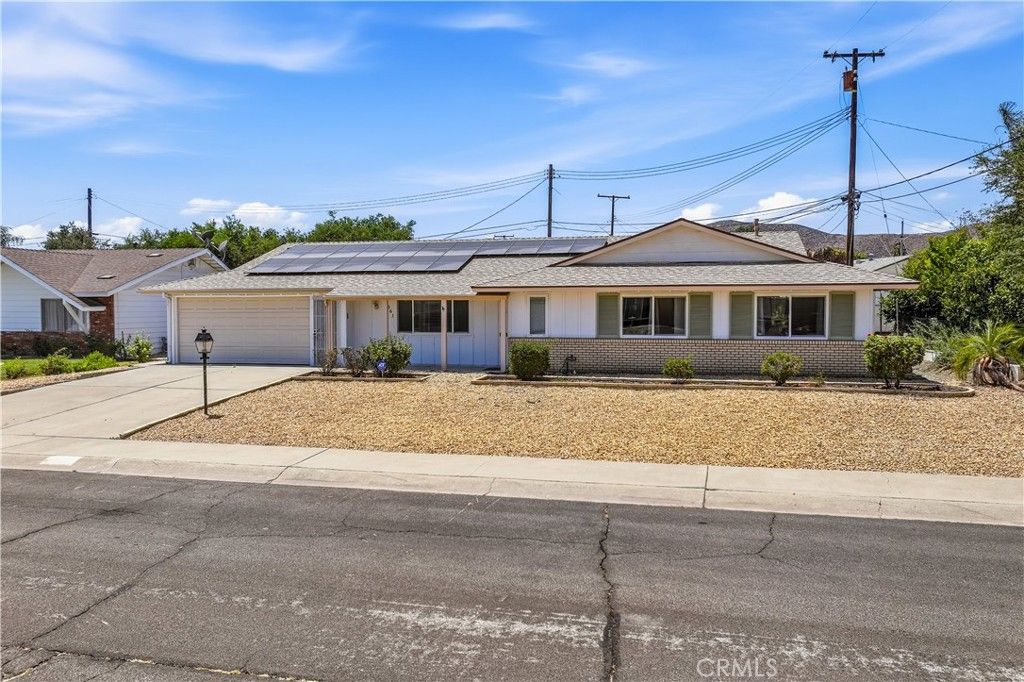 Image 1 of property listing at 28561 Middlebury, Sun City, CA 92586